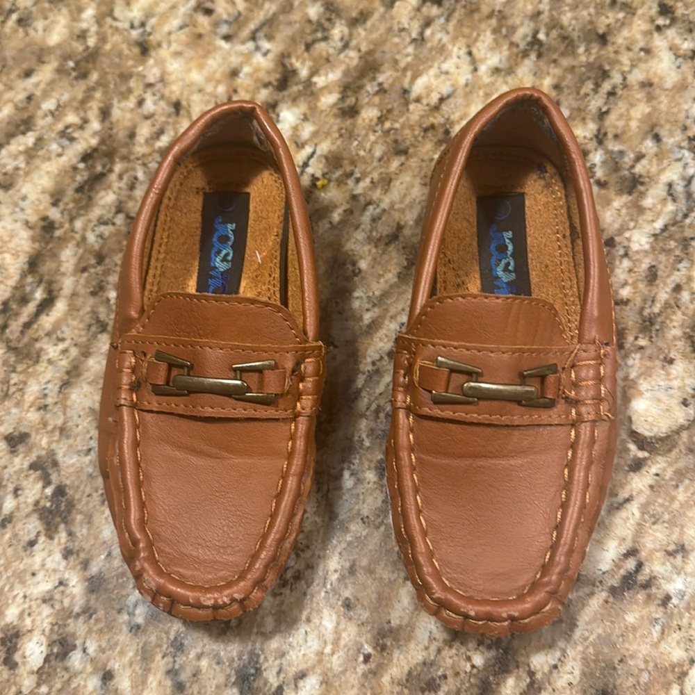 Boy dress shoes